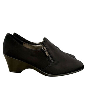 Coach And Four Women 7.5 Shoes Heels Booties Slip On Zipper Detail Comfort Black
